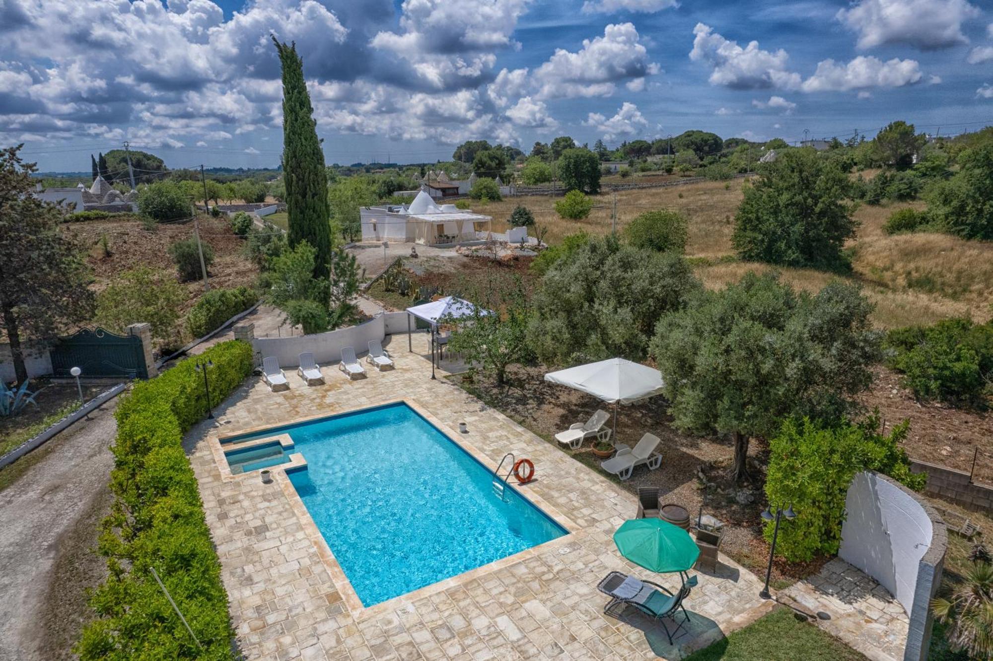 Trulli Gianfelice Villa มาร์ตินาฟรังกา ภายนอก รูปภาพ